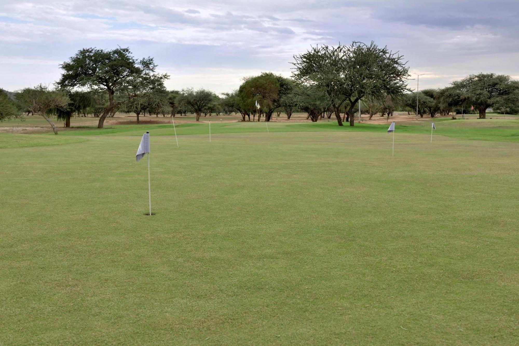 Windhoek Country Club Resort Zewnętrze zdjęcie
